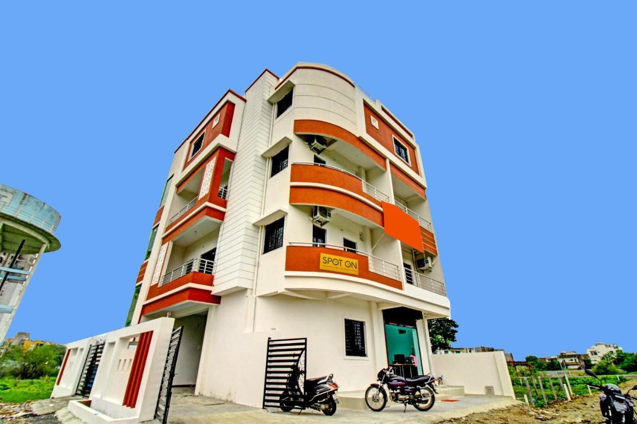 Oyo Vrindavan Inn Nagpur Ngoại thất bức ảnh