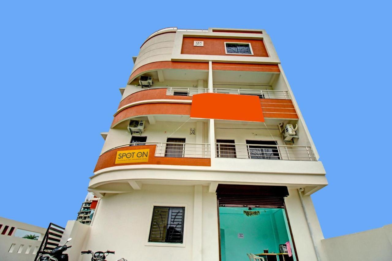 Oyo Vrindavan Inn Nagpur Ngoại thất bức ảnh